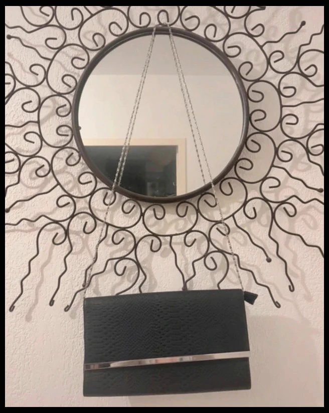 Black python-effect evening clutch bag with silver chain – photo 2